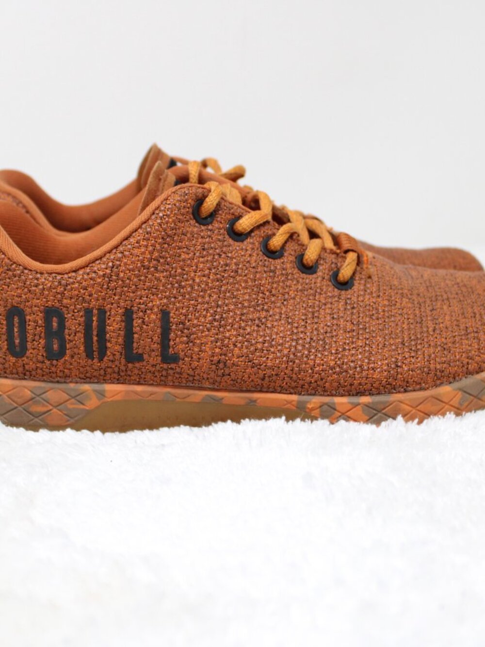 NoBull Shoes Mens 6.5 Womens 8 Orange Superfabric Mesh Lace Up Workout Trainers